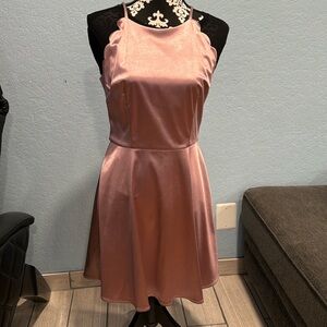 Satin muave dress